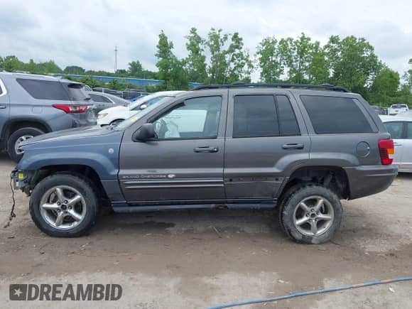 2002 Jeep Grand Cherokee Overland с VIN 1J8GW68J72C281625, выставлен на аукционе IAAI как лот 42605884 с пробегом 211 101 миль миль и . История ставок и продаж доступна на DreamBid. Изображение 15.