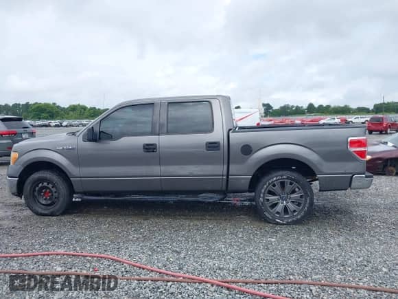 2011 Ford F-150 XL с VIN 1FTEW1CM9BFB85366, выставлен на аукционе IAAI как лот 42421727 с пробегом 257 243 миль миль и . История ставок и продаж доступна на DreamBid. Изображение 14.