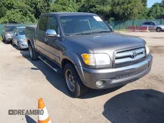 2004 Toyota Tundra SR5 z VIN 5TBDT44164S452789, wystawiony jako IAAI lot #43122350 z przebiegiem 346 904 mil mil oraz . Historia ofert i sprzedaży dostępna na DreamBid. Obrazek 1.