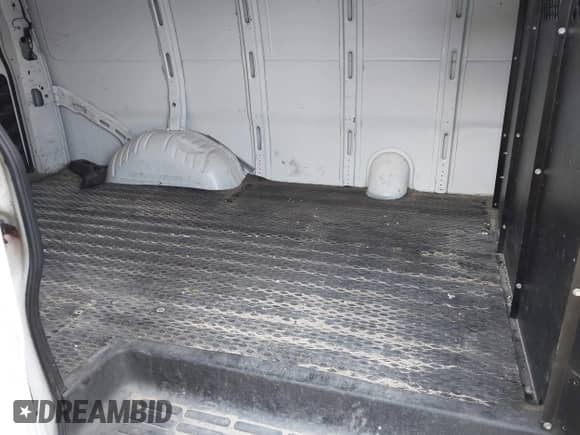2012 Chevrolet Express Cargo with VIN 1GCWGFCA0C1120456, listed as a IAAI auction lot 42781725 with 118,485 mi miles and . Bid and sale history available at DreamBid. Image 8.
