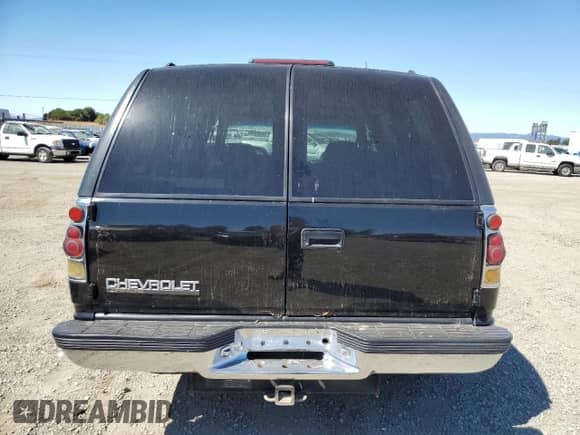 1995 Chevrolet Tahoe z VIN 1GNEC13K0SJ458724, wystawiony jako Copart lot #70678714 z przebiegiem 254 607 mil mil oraz Szkoda całkowita • Salvage title. Historia ofert i sprzedaży dostępna na DreamBid. Obrazek 6.