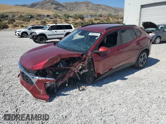2024 Chevrolet Trax LT with VIN KL77LHE24RC092396, listed as a Copart auction lot 68951315 with 5,905 mi miles and Salvage title. Bid and sale history available at DreamBid. Image 1.