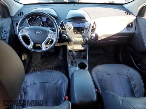 2012 Hyundai Tucson GLS с VIN KM8JUCACXCU382694, выставлен на аукционе Copart как лот 82386645 с пробегом 164 903 миль миль и Чистый • Clean title. История ставок и продаж доступна на DreamBid. Изображение 8.