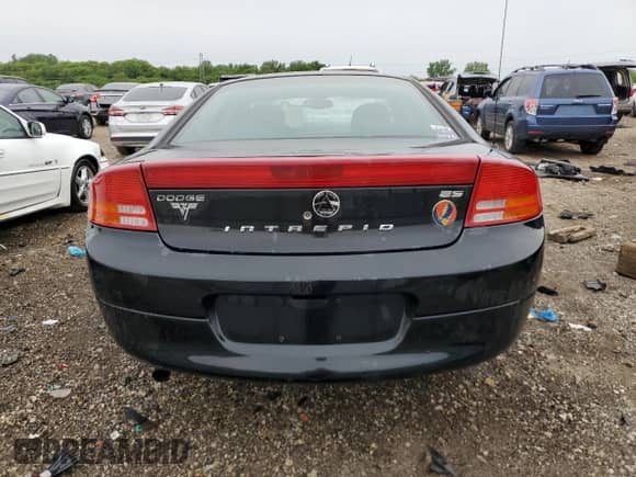 2004 Dodge Intrepid ES z VIN 2B3HD56M64H635094, wystawiony jako Copart lot #59017465 z przebiegiem 122 613 mil mil oraz Szkoda całkowita • Salvage title. Historia ofert i sprzedaży dostępna na DreamBid. Obrazek 6.