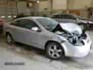 2009 Chevrolet Cobalt 1LT с VIN 1G1AT18H697165396, выставлен на аукционе Copart как лот 56849405 с пробегом 174 753 миль миль и Списание • Salvage title. История ставок и продаж доступна на DreamBid. Изображение 4.