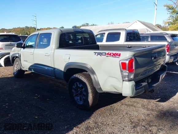 2023 Toyota Tacoma SR5 с VIN 3TMDZ5BNXPM157930, выставлен на аукционе IAAI как лот 43476445 с пробегом 12 297 миль миль и . История ставок и продаж доступна на DreamBid. Изображение 3.
