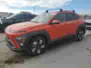 2024 Hyundai Kona SEL с VIN KM8HB3AB6RU052023, выставлен на аукционе Copart как лот 81042164 с пробегом 9 809 миль миль и Списание • Salvage title. История ставок и продаж доступна на DreamBid. Изображение 1.
