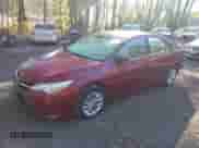 2015 Toyota Camry SE z VIN 4T1BF1FK8FU902401, wystawiony jako IAAI lot #43374452 z przebiegiem 103 323 mil mil oraz . Historia ofert i sprzedaży dostępna na DreamBid. Obrazek 2.