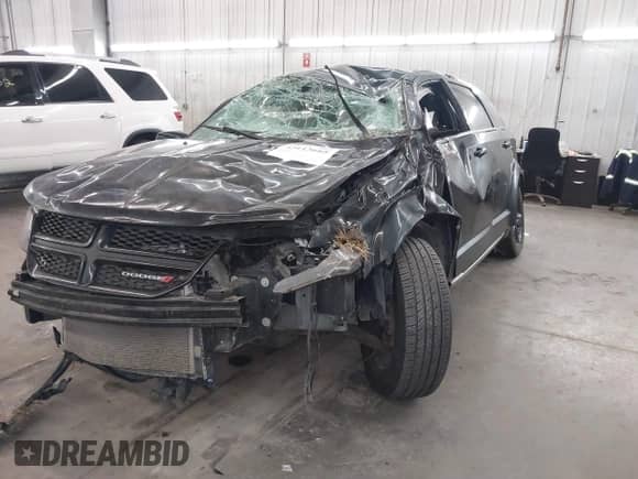 2018 Dodge Journey Crossroad z VIN 3C4PDDGG2JT467079, wystawiony jako IAAI lot #43113665 z przebiegiem 75 469 mil mil oraz . Historia ofert i sprzedaży dostępna na DreamBid. Obrazek 17.