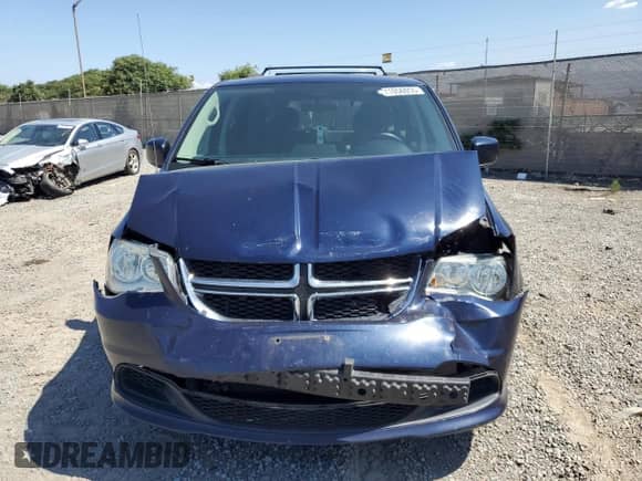2014 Dodge Grand Caravan SXT z VIN 2C4RDGCGXER245348, wystawiony jako Copart lot #71056055 z przebiegiem 145 286 mil mil oraz Szkoda całkowita • Salvage title. Historia ofert i sprzedaży dostępna na DreamBid. Obrazek 5.