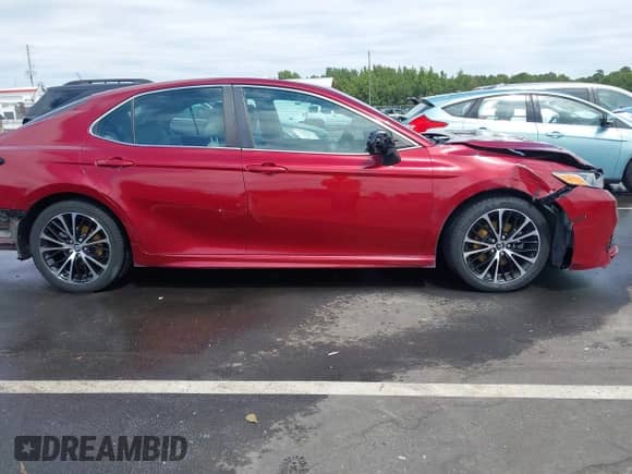 2018 Toyota Camry SE с VIN 4T1B11HK2JU540117, выставлен на аукционе IAAI как лот 43180493 с пробегом 244 584 миль миль и . История ставок и продаж доступна на DreamBid. Изображение 13.