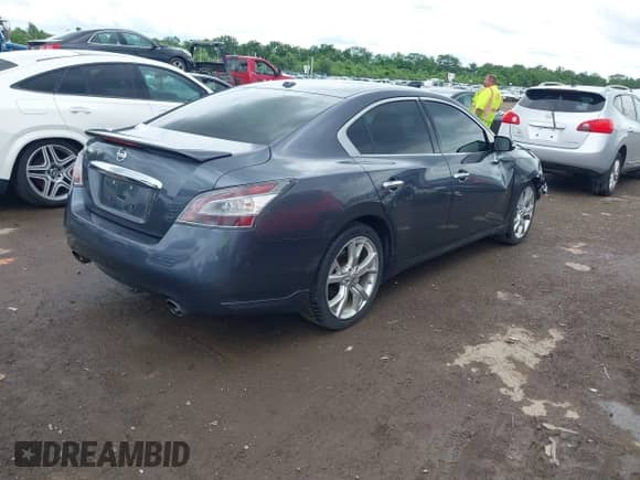 2012 Nissan Maxima S с VIN 1N4AA5AP2CC838632, выставлен на аукционе IAAI как лот 42517866 с пробегом 174 561 миль миль и . История ставок и продаж доступна на DreamBid. Изображение 4.