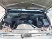 1995 Chevrolet Silverado 1500 z VIN 1GCEC14Z2SZ122630, wystawiony jako IAAI lot #42616231 z przebiegiem Nie podano mil oraz . Historia ofert i sprzedaży dostępna na DreamBid. Obrazek 10.