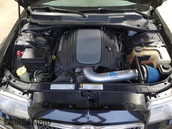 2010 Chrysler 300 C Hemi с VIN 2C3CA6CT7AH126523, выставлен на аукционе Copart как лот 69463335 с пробегом Не указан миль и Чистый • Clean title. История ставок и продаж доступна на DreamBid. Изображение 11.