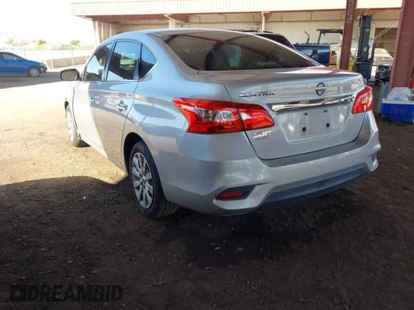 2017 Nissan Sentra S с VIN 3N1AB7AP4HY265222, выставлен на аукционе IAAI как лот 43228663 с пробегом 118 443 миль миль и . История ставок и продаж доступна на DreamBid. Изображение 3.