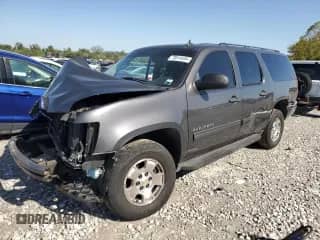 2010 Chevrolet Suburban Commercial z VIN 1GNUKHE39AR226118, wystawiony jako Copart lot #73814434 z przebiegiem 195 094 mil mil oraz Szkoda całkowita • Salvage title. Historia ofert i sprzedaży dostępna na DreamBid. Obrazek 1.