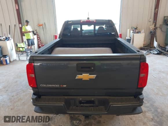 2017 Chevrolet Colorado 2WD Z71 with VIN 1GCHSDEN6H1283762, listed as a IAAI auction lot 42921881 with 40,732 mi miles and . Bid and sale history available at DreamBid. Image 16.