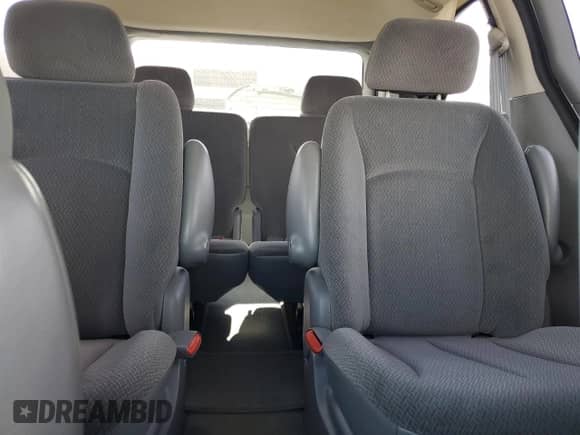2005 Dodge Caravan SXT с VIN 1D4GP45R75B164448, выставлен на аукционе Copart как лот 84948935 с пробегом 114 743 миль миль и Списание • Salvage title. История ставок и продаж доступна на DreamBid. Изображение 10.