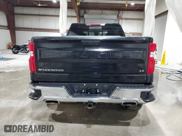 2022 Chevrolet Silverado 1500 LT with VIN 1GCRDDED3NZ587604, listed as a Copart auction lot 56754485 with 45,744 mi miles and Salvage title. Bid and sale history available at DreamBid. Image 6.