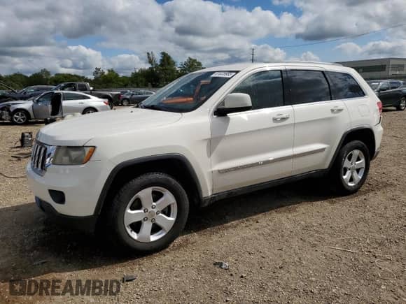 2011 Jeep Grand Cherokee Laredo с VIN 1J4RR4GG5BC736337, выставлен на аукционе Copart как лот 81025985 с пробегом 115 553 миль миль и Списание • Salvage title. История ставок и продаж доступна на DreamBid. Изображение 1.