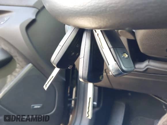 2014 Chevrolet SS с VIN 6G3F15RW6EL928271, выставлен на аукционе IAAI как лот 43242218 с пробегом 112 728 миль миль и . История ставок и продаж доступна на DreamBid. Изображение 11.