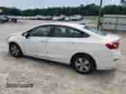 2018 Chevrolet Cruze LS z VIN 1G1BC5SM7J7167616, wystawiony jako Copart lot #70867565 z przebiegiem 132 708 mil mil oraz Szkoda całkowita • Salvage title. Historia ofert i sprzedaży dostępna na DreamBid. Obrazek 2.