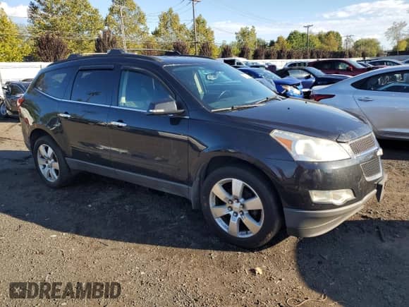 2012 Chevrolet Traverse 1LT z VIN 1GNKVGED2CJ212404, wystawiony jako Copart lot #83753315 z przebiegiem 202 648 mil mil oraz Szkoda całkowita • Salvage title. Historia ofert i sprzedaży dostępna na DreamBid. Obrazek 4.