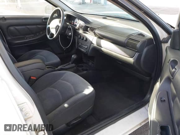 2002 Dodge Stratus SE with VIN 1B3EL36R32N334731, listed as a IAAI auction lot 42328508 with 82,379 mi miles and . Bid and sale history available at DreamBid. Image 5.