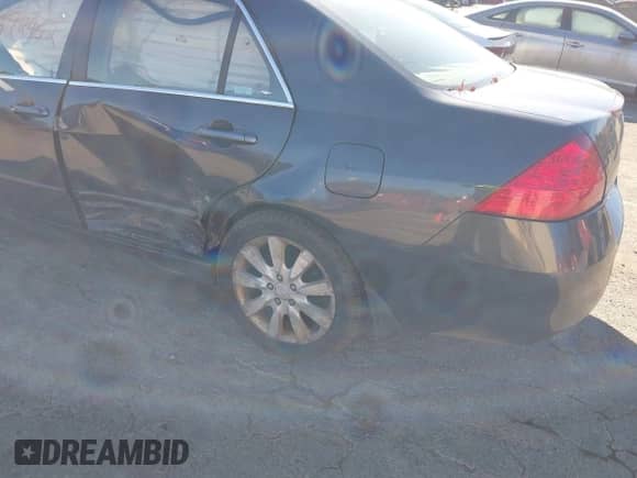 2006 Honda Accord EX-L with VIN 1HGCM668X6A017412, listed as a IAAI auction lot 43472462 with 122,179 mi miles and . Bid and sale history available at DreamBid. Image 6.