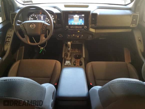 2023 Nissan Frontier Pro-4X z VIN 1N6ED1EK9PN635111, wystawiony jako Copart lot #70307495 z przebiegiem 34 334 mil mil oraz Szkoda całkowita • Salvage title. Historia ofert i sprzedaży dostępna na DreamBid. Obrazek 8.