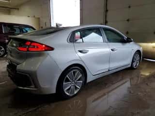 2017 Hyundai Ioniq Limited с VIN KMHC85LC0HU026736, выставлен на аукционе Copart как лот 80090203 с пробегом 104 876 миль миль и . История ставок и продаж доступна на DreamBid. Изображение 3.