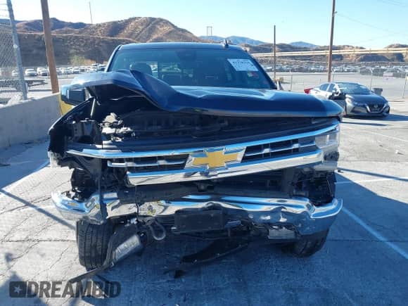 2022 Chevrolet Silverado 1500 LTZ with VIN 1GCUDGET3NZ594717, listed as a IAAI auction lot 41338315 with Not provided miles and . Bid and sale history available at DreamBid. Image 12.