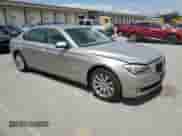 2009 BMW 7 Series 750Li with VIN WBAKB83509CY58960, listed as a Copart auction lot 58080265 with 156,139 mi miles and Salvage title. Bid and sale history available at DreamBid. Image 4.