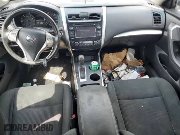 2015 Nissan Altima SV с VIN 1N4AL3APXFC241926, выставлен на аукционе Copart как лот 84193255 с пробегом 144 785 миль миль и Списание • Salvage title. История ставок и продаж доступна на DreamBid. Изображение 8.