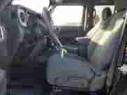 2025 Jeep Wrangler Sport S с VIN 1C4PJXDN4SW566642, выставлен на аукционе Copart как лот 71816915 с пробегом 936 миль миль и Списание • Salvage title. История ставок и продаж доступна на DreamBid. Изображение 7.