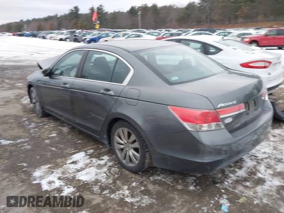 2012 Honda Accord EX z VIN 1HGCP2E73CA091050, wystawiony jako IAAI lot #41316276 z przebiegiem 127 215 mil mil oraz . Historia ofert i sprzedaży dostępna na DreamBid. Obrazek 3.