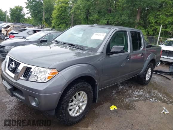 2018 Nissan Frontier SV z VIN 1N6AD0EV4JN726457, wystawiony jako IAAI lot #42348883 z przebiegiem 97 880 mil mil oraz . Historia ofert i sprzedaży dostępna na DreamBid. Obrazek 2.
