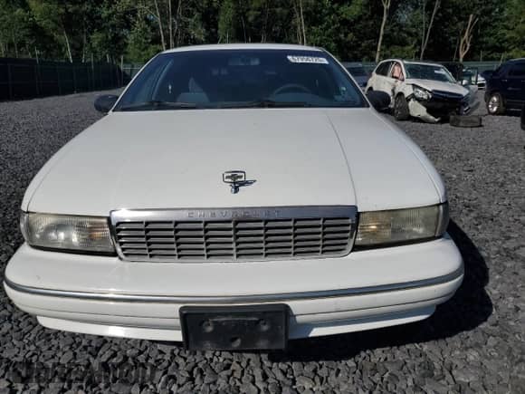 1995 Chevrolet Caprice с VIN 1G1BL82P4SR123607, выставлен на аукционе Copart как лот 67956725 с пробегом Не указан миль и Чистый • Clean title. История ставок и продаж доступна на DreamBid. Изображение 5.