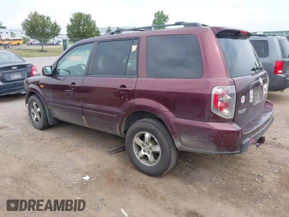 2008 Honda Pilot EX с VIN 5FNYF18478B008513, выставлен на аукционе IAAI как лот 42700761 с пробегом 209 562 миль миль и . История ставок и продаж доступна на DreamBid. Изображение 3.