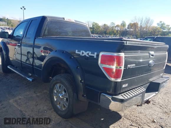 2012 Ford F-150 XLT z VIN 1FTFX1EF1CFC78996, wystawiony jako IAAI lot #43518110 z przebiegiem 163 539 mil mil oraz . Historia ofert i sprzedaży dostępna na DreamBid. Obrazek 3.