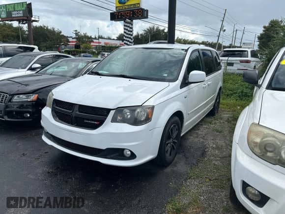 2014 Dodge Grand Caravan SXT с VIN 2C4RDGCG6ER412434, выставлен на аукционе Copart как лот 86316495 с пробегом 144 803 миль миль и Чистый • Clean title. История ставок и продаж доступна на DreamBid. Изображение 2.