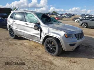 2020 Jeep Grand Cherokee Altitude with VIN 1C4RJEAG8LC430164, listed as a IAAI auction lot 41472197 with 78,078 mi miles and . Bid and sale history available at DreamBid. Image 1.