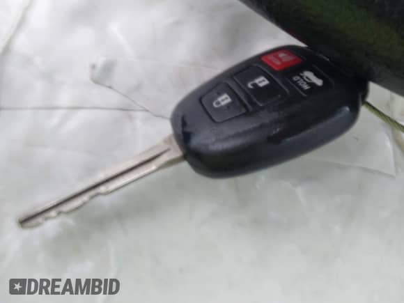 2012 Toyota Camry L with VIN 4T1BF1FK3CU513113, listed as a IAAI auction lot 43403173 with 140,531 mi miles and . Bid and sale history available at DreamBid. Image 11.