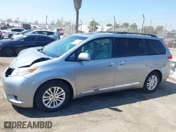 2012 Toyota Sienna XLE AAS with VIN 5TDYK3DC2CS178061, listed as a IAAI auction lot 43229260 with 166,472 mi miles and . Bid and sale history available at DreamBid. Image 14.