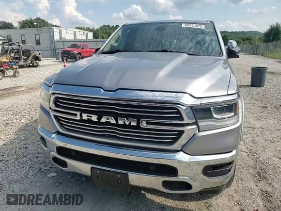2019 Ram 1500 Laramie с VIN 1C6SRFJT4KN515848, выставлен на аукционе Copart как лот 68253875 с пробегом 88 991 миль миль и Чистый • Clean title. История ставок и продаж доступна на DreamBid. Изображение 13.