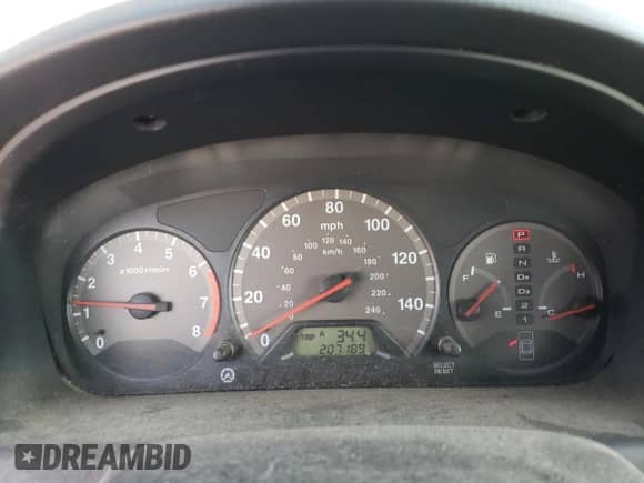 2001 Honda Accord LX с VIN 1HGCG32421A033816, выставлен на аукционе Copart как лот 74889094 с пробегом 207 189 миль миль и Списание • Salvage title. История ставок и продаж доступна на DreamBid. Изображение 9.