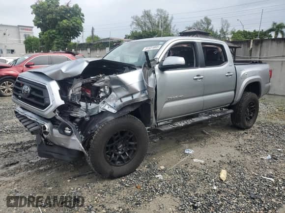 2022 Toyota Tacoma SR5 с VIN 3TMAZ5CN3NM180481, выставлен на аукционе Copart как лот 81331005 с пробегом 31 323 миль миль и Списание • Salvage title. История ставок и продаж доступна на DreamBid. Изображение 1.