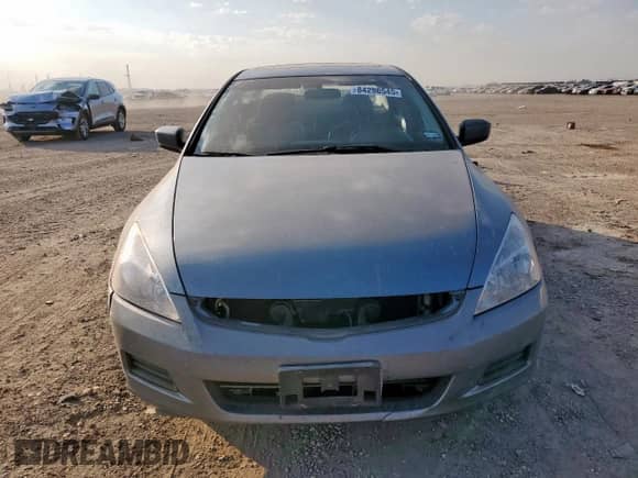 2007 Honda Accord EX с VIN 1HGCM56767A162532, выставлен на аукционе Copart как лот 84296545 с пробегом 290 469 миль миль и Списание • Salvage title. История ставок и продаж доступна на DreamBid. Изображение 5.