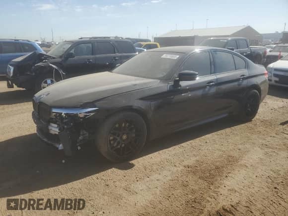 2019 BMW 5 Series 530e xDrive z VIN WBAJB1C52KB376702, wystawiony jako Copart lot #59770805 z przebiegiem 85 375 mil mil oraz Czysty tytuł • Clean title. Historia ofert i sprzedaży dostępna na DreamBid. Obrazek 1.