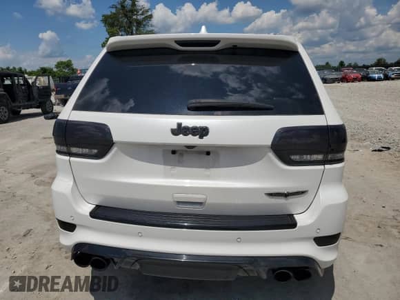 2018 Jeep Grand Cherokee Trackhawk z VIN 1C4RJFN9XJC223824, wystawiony jako Copart lot #67091665 z przebiegiem 116 095 mil mil oraz Szkoda całkowita • Salvage title. Historia ofert i sprzedaży dostępna na DreamBid. Obrazek 6.